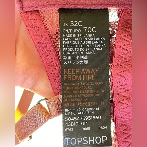 Top Shop by ASOS Lace Bra size 32 C NWOT - Picture 6 of 6